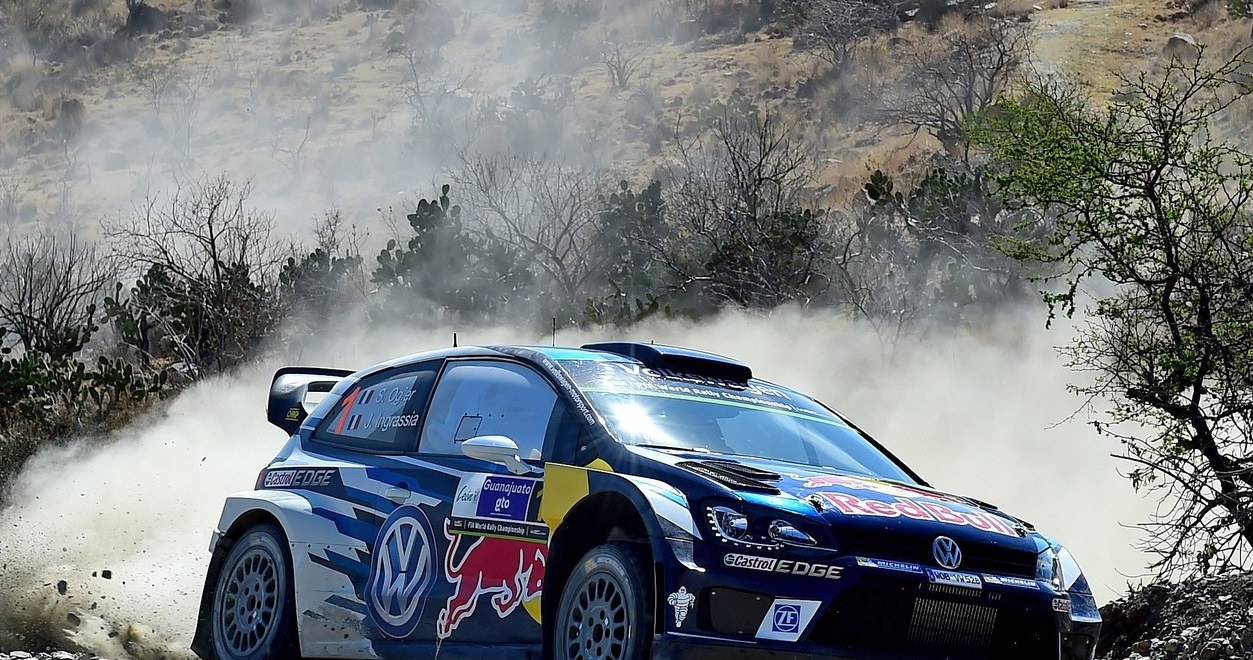 Sebastian Ogier za kierownicą Volkswagena Polo WRC /AFP