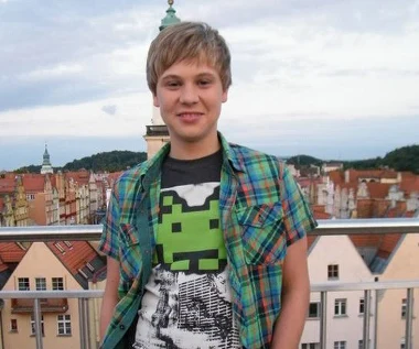 Sebastian Rutkowski: Zobacz debiutancki klip półfinalisty "Must Be The Music"