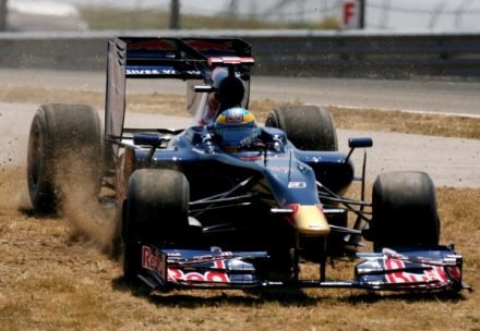 Sebastian Vettel pojedzie w Wyścigu Mistrzów /AFP