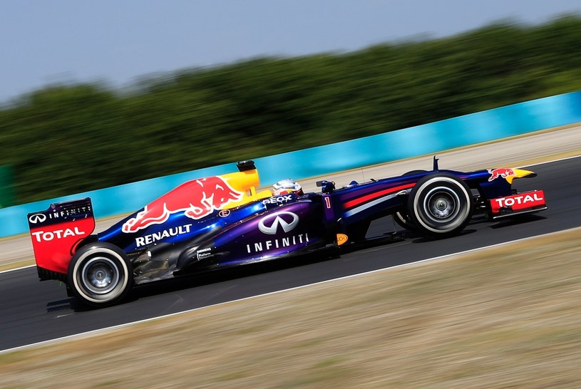 Sebastian Vettel (Red Bull Racing)  podczas dzisiejszych kwalifikacji /AFP