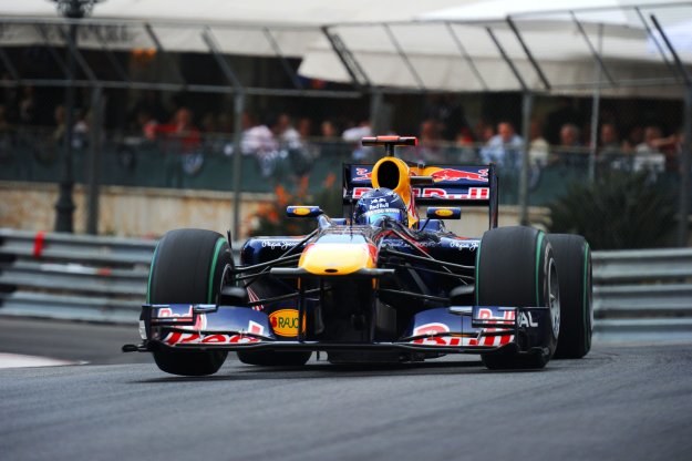 Sebastian Vettel to główny faworyt obecnego sezonu Formuły 1 /AFP