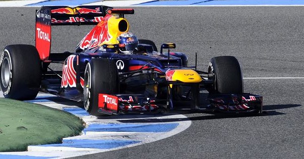 Sebastian Vettel w bolidzie Red Bulla /AFP