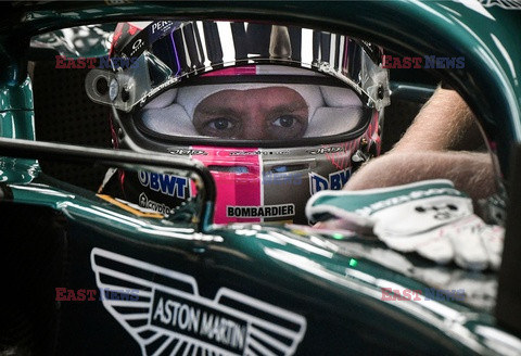Sebastian Vettel w najbliższym wyścigu wystartuje na końcu stawki. /AFP