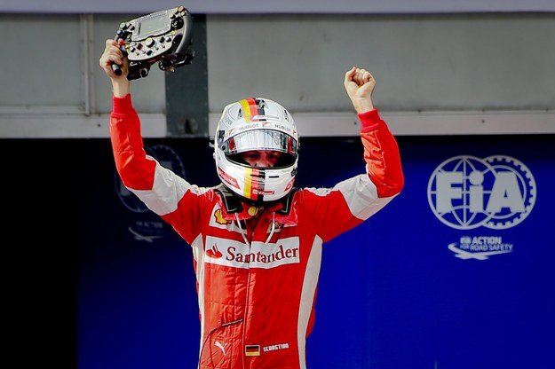 Sebastian Vettel wygrał wyścig o Grand Prix Malezji /DIEGO AZUBEL /PAP/EPA