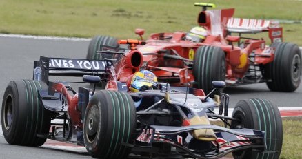 Sebastien Bourdais i Felipe Massa na torze w Japonii /AFP