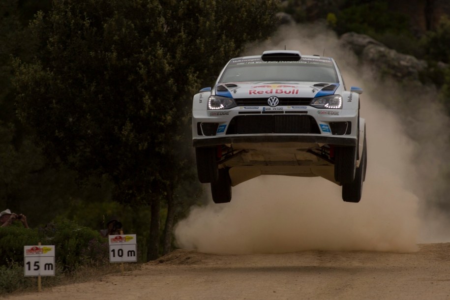 Sebastien Ogier na trasie Rajdu Włoch /Reporter Images /PAP/EPA