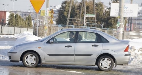 Sedan – umiarkowana podaż, umiarkowane zainteresowanie. Być może przyczyną jest mało atrakcyjna sylwetka. Czasem kupują go taksówkarze. /Motor