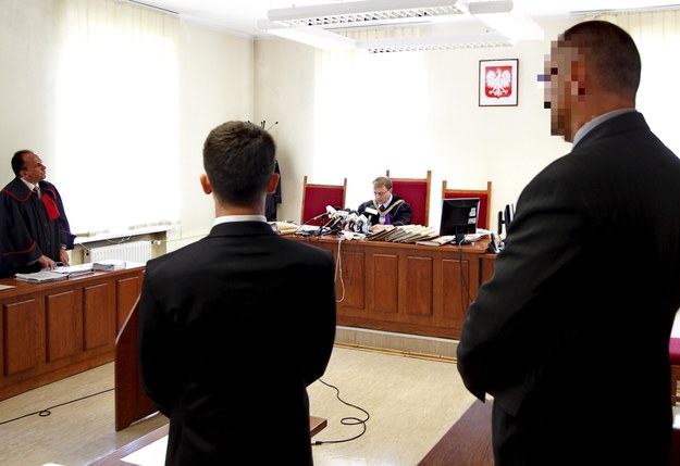 Sędzia Adam Mainka-Pawłowski odczytuje wyrok ws. byłego oficera ABW Grzegorza S. /Andrzej Grygiel /PAP