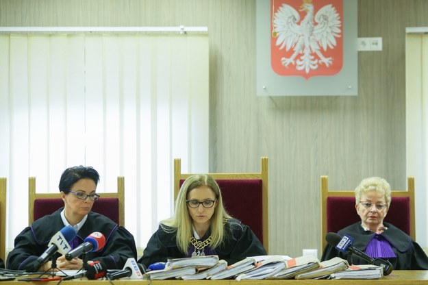 Sędzia Grażyna Suchecka (C) na sali rozpraw Sądu Okręgowego w Rybniku /Zbigniew Meissner /PAP