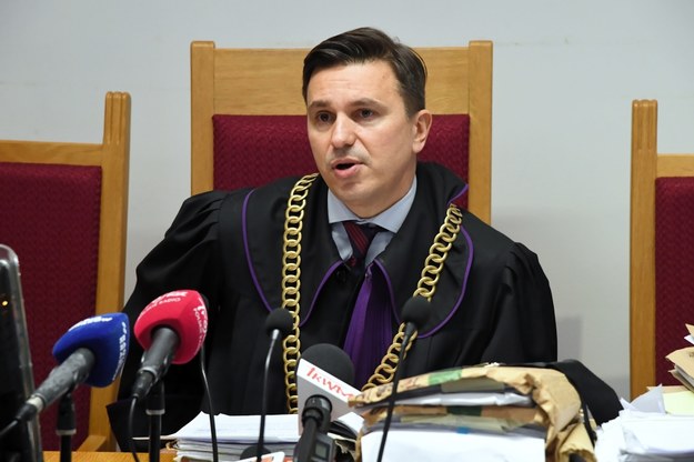 Sędzia Kamil Grzesik /	Jacek Bednarczyk   /PAP