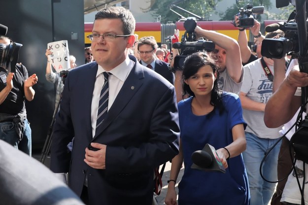 Sędzia Krystian Markiewicz nie zostawia suchej nitki na pytaniach sędziego SN / 	Tomasz Gzell    /PAP