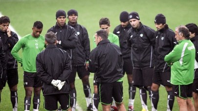 Sędziowie piłkarscy żądają odszkodowania za... szpiegowanie 