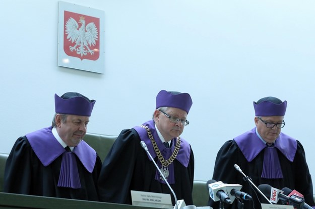 Sędziowie Sądu Najwyższego: Rafał Malarski, Krzysztof Cesarz i Andrzej Ryński /	Tomasz Gzell   /PAP