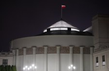 Sejm. Funkcjonariusz Straży Marszałkowskiej postrzelił się podczas rozładowywania broni