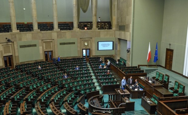 Sejm nie zajmie się wetami Andrzeja Dudy. W pierwszej kolejności prace nad ustawami prezydenta