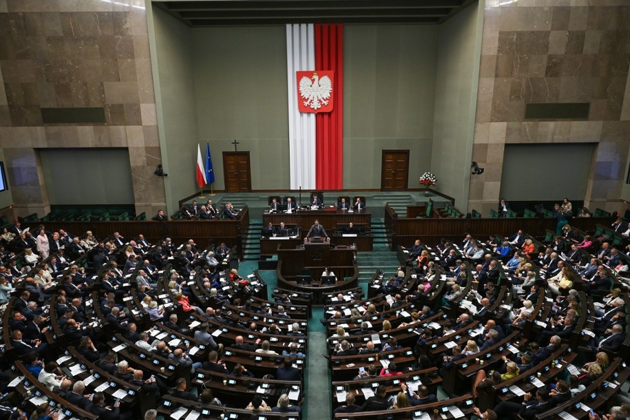 Sejm odrzucił sprawozdanie KRRiT i informację o działalności Rady Mediów Narodowych w 2024 r. /Marcin Obara /PAP