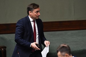 Sejm: PiS przegrywa głosowanie. Ustawa Ziobry o notariacie odrzucona