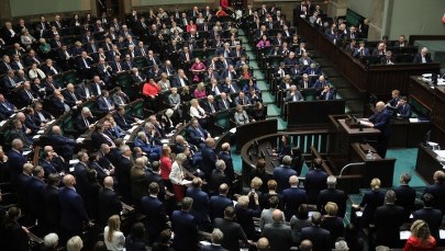 Sejm przegłosował ustawę dyscyplinującą sędziów