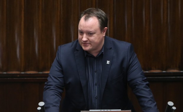 Sejm przegłosował ustawę o zamówieniach publicznych. "Przedsiębiorcy? Świeć Panie nad ich duszą" 