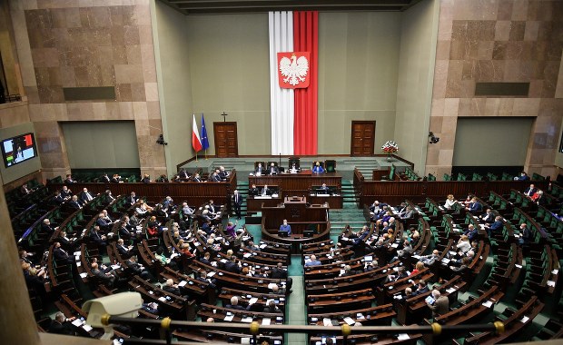 Sejm przyjął ustawę o pomocy obywatelom Ukrainy