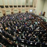 Sejm przyjął ustawę przeciw wyłudzeniom VAT