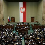 Sejm przyjął ustawę sankcyjną. Nie wszyscy ją poparli