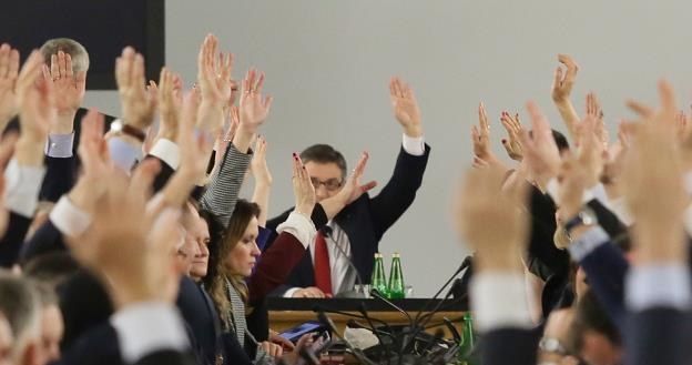 Sejm uchwalił przyszłoroczny budżet /fot. Tomasz Gzell /PAP