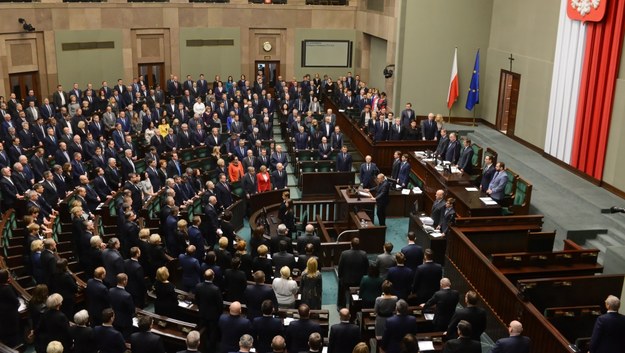 Sejm uczcił minutą ciszy Pawła Adamowicza / 	Jakub Kamiński    /PAP