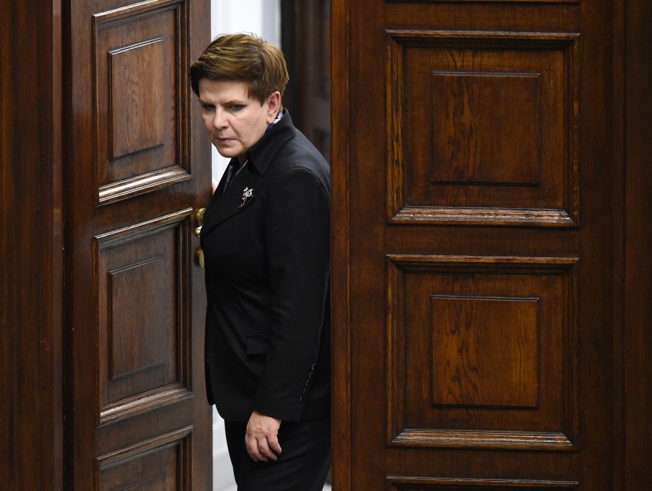 Sejm udzielił wotum zaufania rządowi Beaty Szydło /PAP/Radek Pietruszka    /PAP