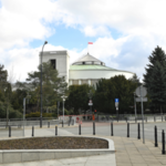 Sejm zagłosuje bez posłów na sali? Nowy pomysł na posiedzenie