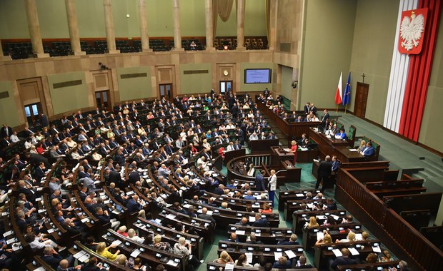 Sejm zmienia ważne prawo o kredytach hipotecznych po interwencji RMF FM