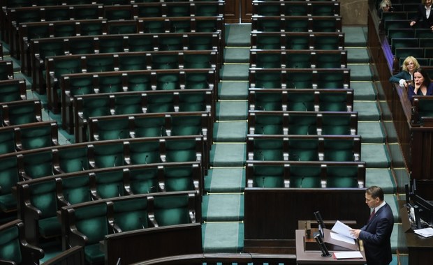 Sejm znów nie ma co robić. Bo trwa kampania?