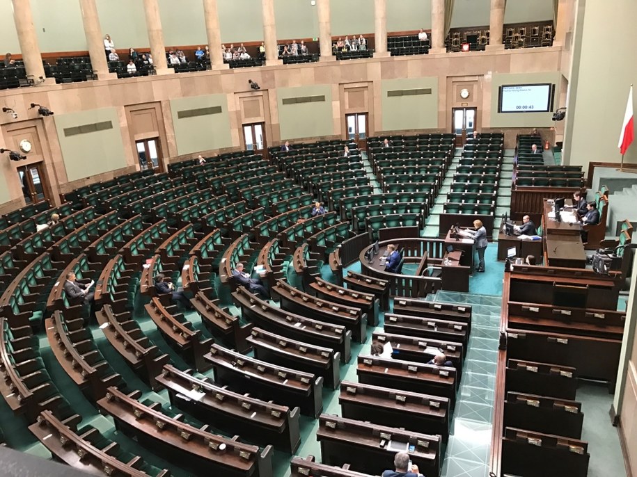 Sejm /Mariusz PIekarski /RMF FM