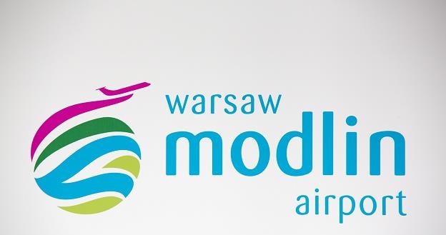 Sejmik województwa mazowieckiego za rozwojem lotniska w Modlinie. Fot. Andrzej Hulimka /Reporter