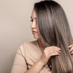 siwe włosy Sekret gęstych i ciemnych włosów prosto z Japonii. Naturalny sposób na walkę z siwizną