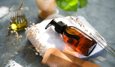 Sekret pięknej skóry i spokojnego snu. Odkryj niezwykłą moc wody lawendowej