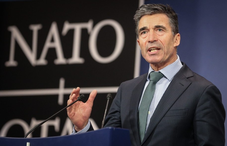Sekretarz generalny NATO Anders Fogh Rasmussen /OLIVIER HOSLET /PAP/EPA