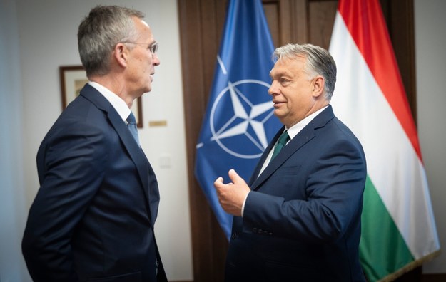 Sekretarz generalny NATO Jens Stoltenberg i premier Węgier Viktor Orban /Zoltan Fischer / HANDOUT /PAP/EPA