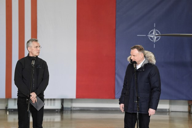 Sekretarz generalny NATO Jens Stoltenberg i prezydent Andrzej Duda /	Grzegorz Michałowski   /PAP