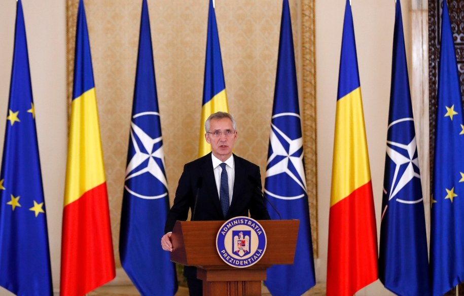 Sekretarz generalny NATO Jens Stoltenberg /	ROBERT GHEMENT /PAP/EPA