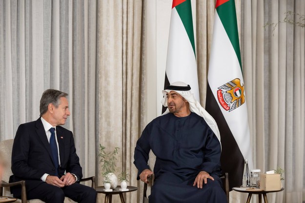 Sekretarz stanu USA Antony Blinken i prezydent Zjednoczonych Emiratów Arabskich Muhammad ibn Zajid Al Nahajjan /THE UAE PRESIDENTIAL COURT /PAP/EPA