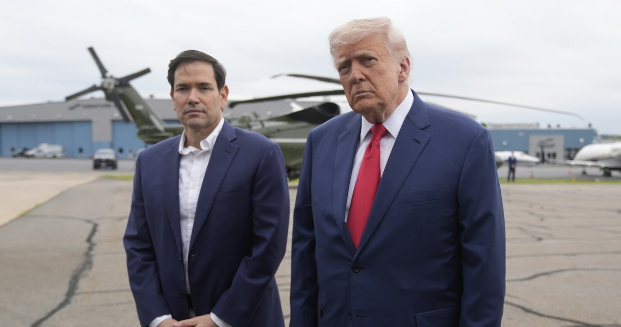 Sekretarz stanu USA Marco Rubio oraz prezydent Donald Trump /Manuel Balce Ceneta/Associated Press /East News
