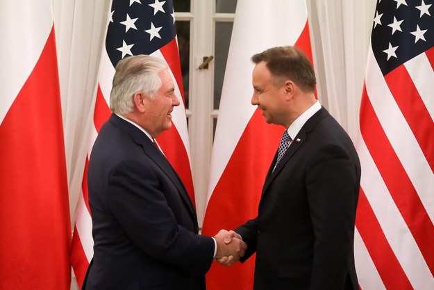 Sekretarz stanu USA Rex Tillerson i prezydent RP Andrzej Duda przed rozmowami w Belwederze /Paweł Supernak /PAP