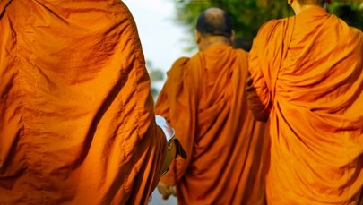 Seks, zdjęcia porno i szantaż. Skandal w buddyjskiej świątyni  