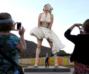 Seksistowska rzeźba Marilyn Monroe?  