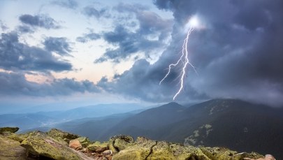 Selfie z piorunami? Nie warto  