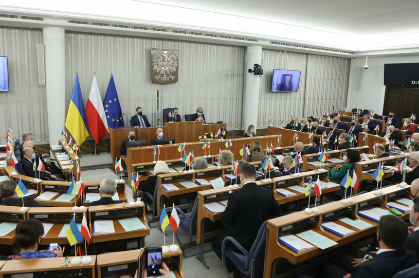 Senat podjął decyzję jednomyślnie /Tomasz Jastrzebowski/REPORTER /East News