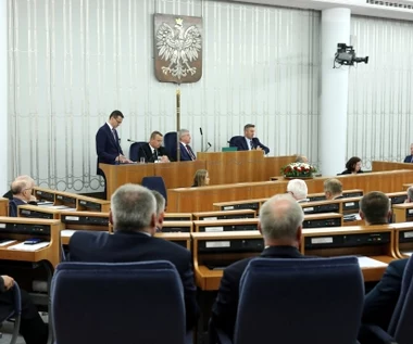 Senat przyjął nowelę ustawy o IPN