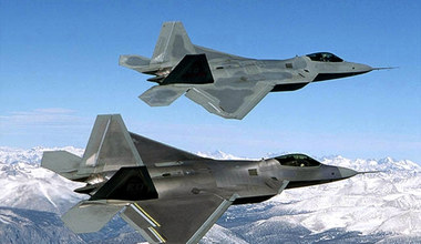 Senat USA: Do Polski powinny przylecieć F-22
