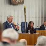 Senat zdecydował ws. ustaw o obniżce cen paliw. Teraz ruch Nawrockiego